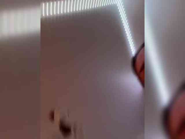 Mary90jene90 webcam