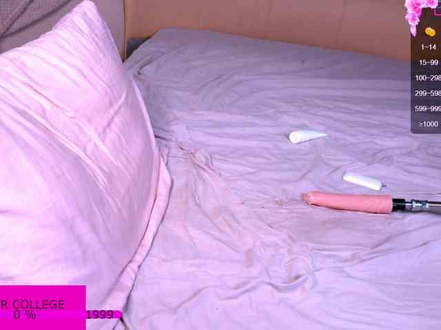 whitewidow1 webcam
