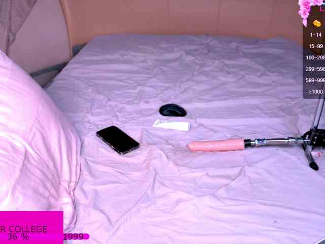 whitewidow1 webcam