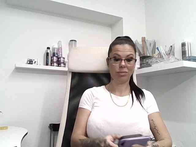 hotsexygilf82 webcam