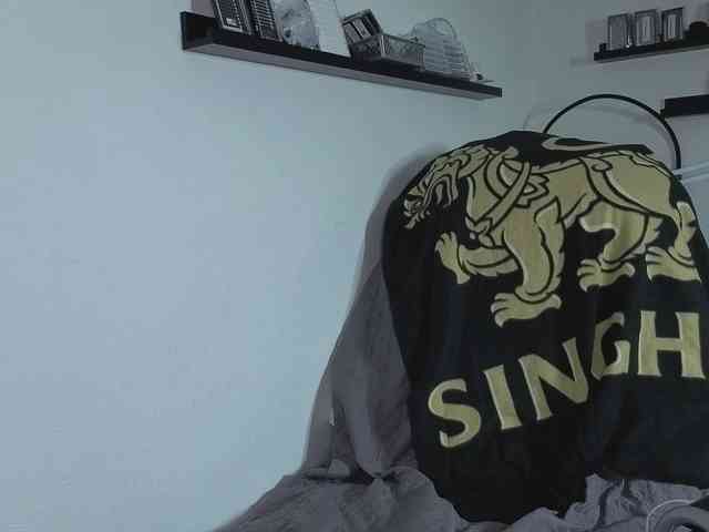 hotsexygilf82 webcam