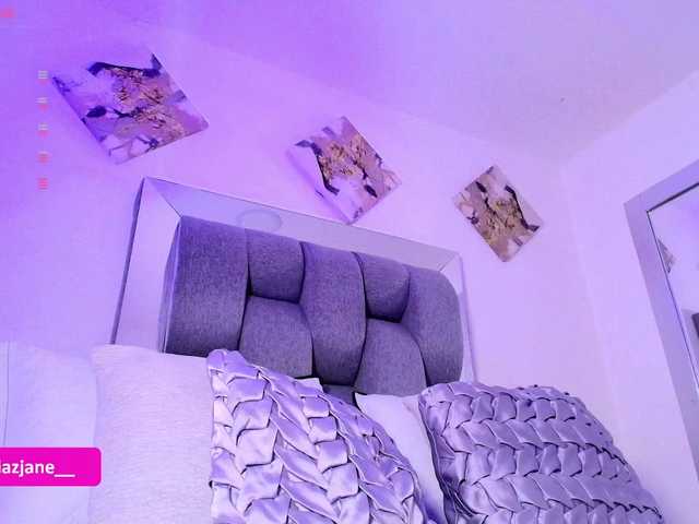 Janediaz's BongaCams show and profile