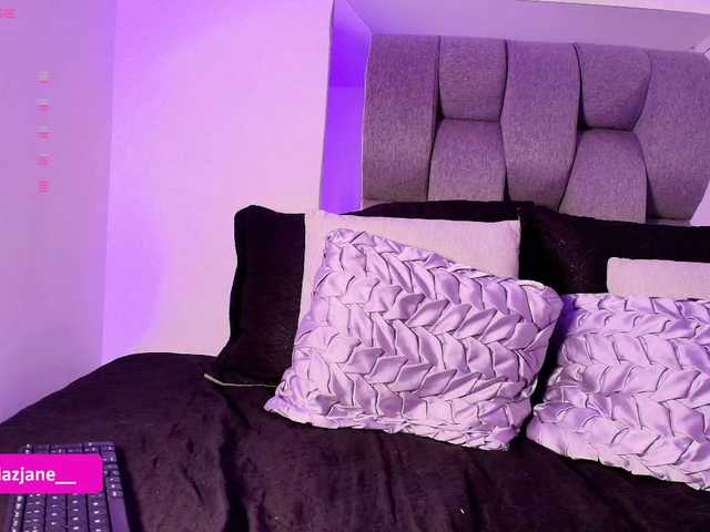 Janediaz's BongaCams show and profile