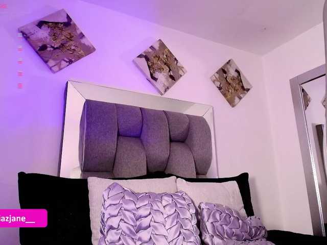 Janediaz's BongaCams show and profile