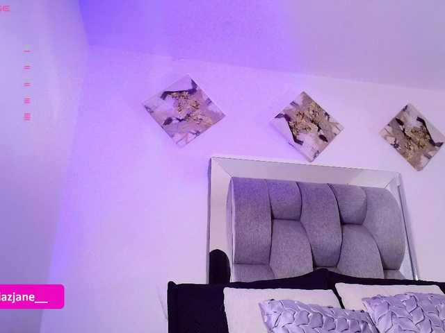 Janediaz's BongaCams show and profile