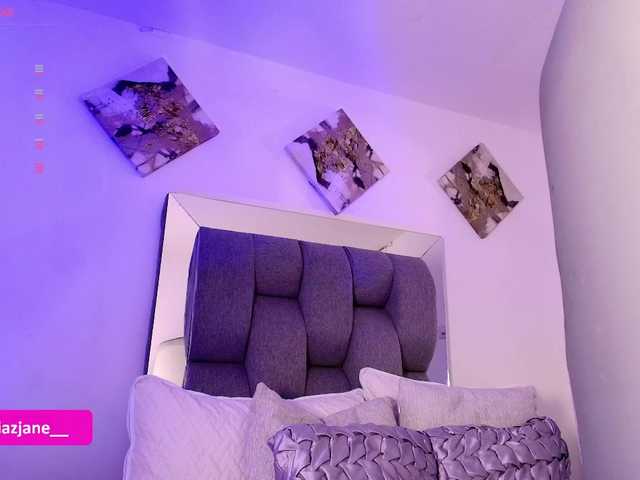 Janediaz's BongaCams show and profile