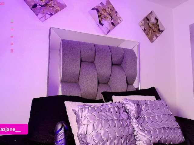 Janediaz's BongaCams show and profile