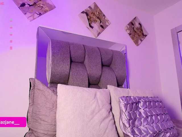 Janediaz's BongaCams show and profile