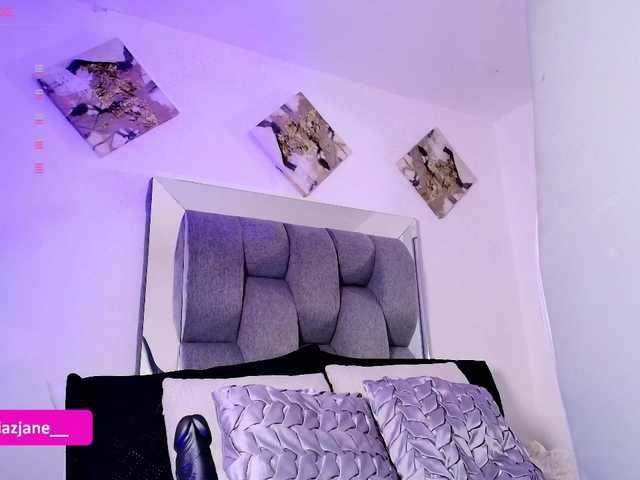 Janediaz's BongaCams show and profile