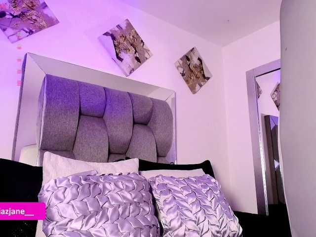 Janediaz's BongaCams show and profile