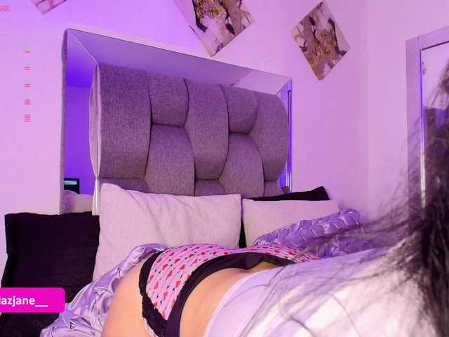 Janediaz's BongaCams show and profile