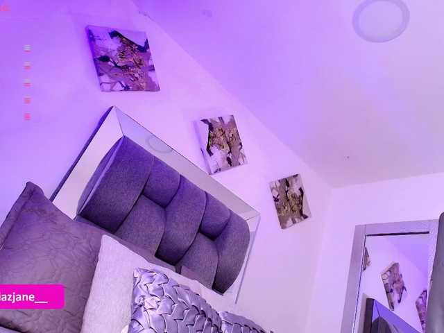 Janediaz's BongaCams show and profile