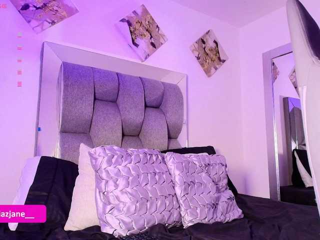 Janediaz's BongaCams show and profile