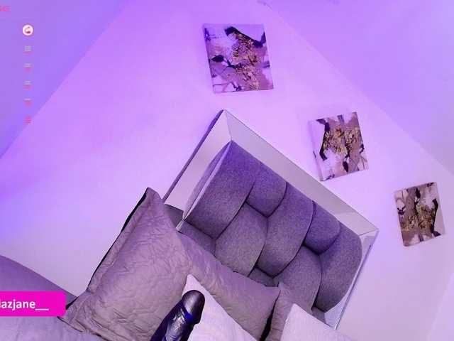 Janediaz's BongaCams show and profile