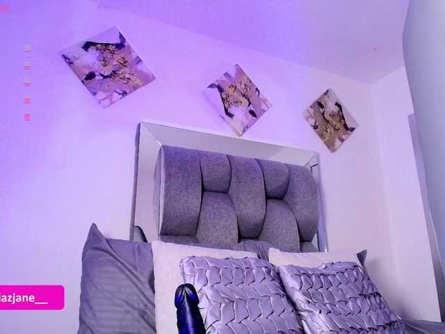 Janediaz's BongaCams show and profile