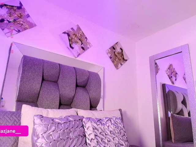 Janediaz's BongaCams show and profile