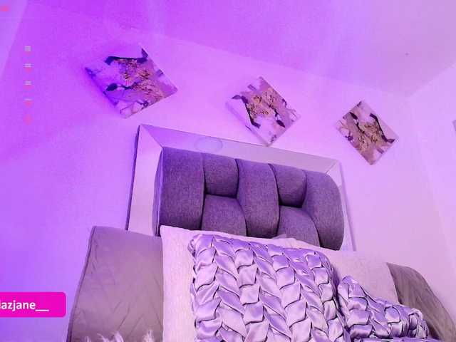 Janediaz's BongaCams show and profile