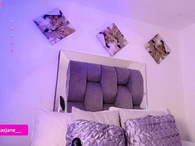 Janediaz's BongaCams show and profile