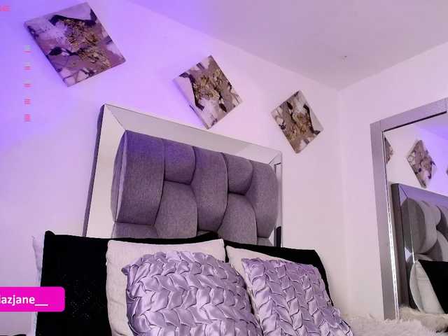 Janediaz's BongaCams show and profile