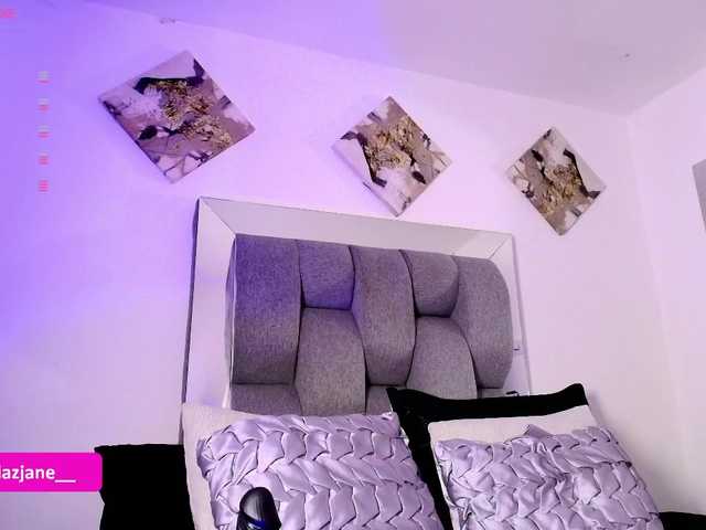 Janediaz's BongaCams show and profile