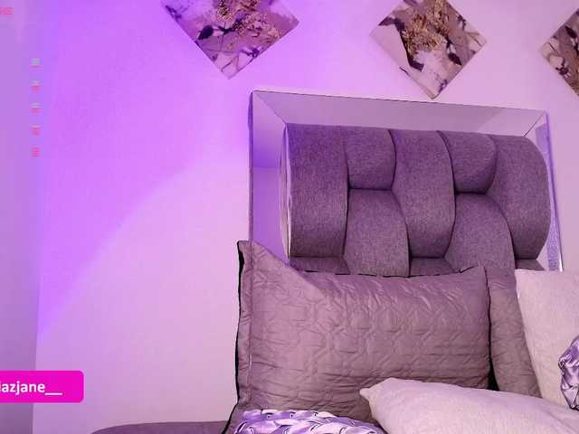 Janediaz's BongaCams show and profile