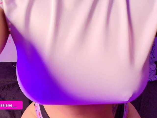 Janediaz's BongaCams show and profile