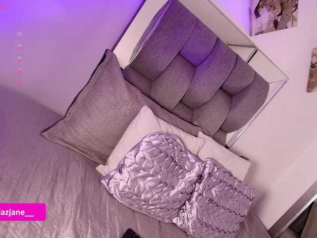 Janediaz's BongaCams show and profile