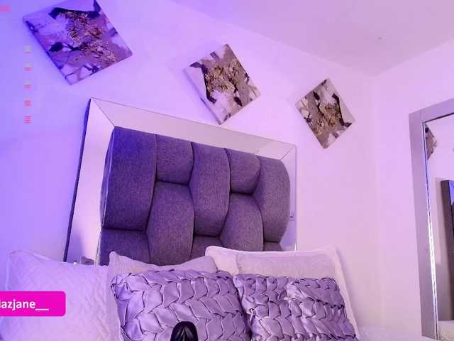 Janediaz's BongaCams show and profile