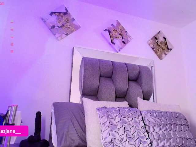 Janediaz's BongaCams show and profile