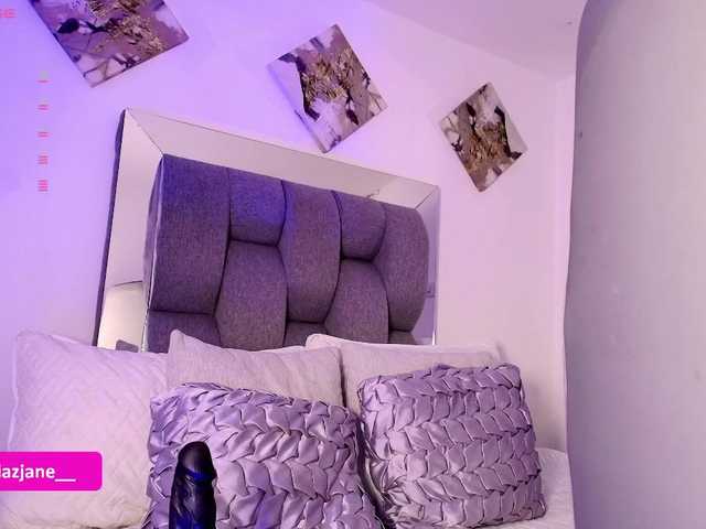 Janediaz's BongaCams show and profile