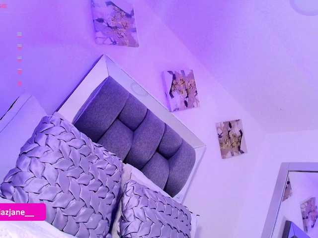 Janediaz's BongaCams show and profile