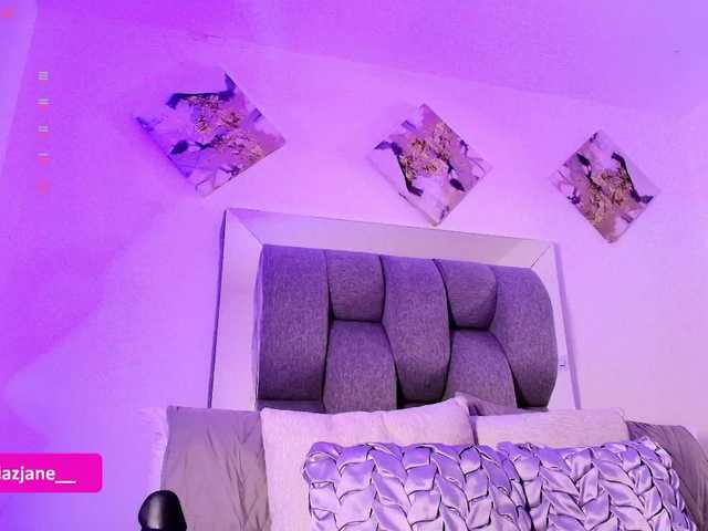 Janediaz's BongaCams show and profile