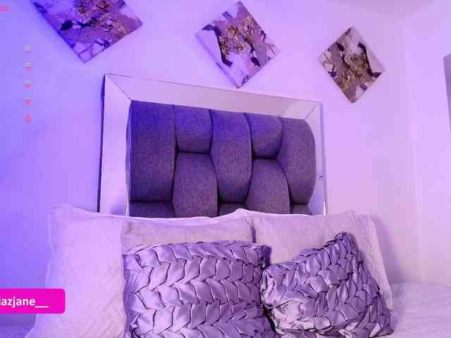 Janediaz Live Webcam on BongaCams