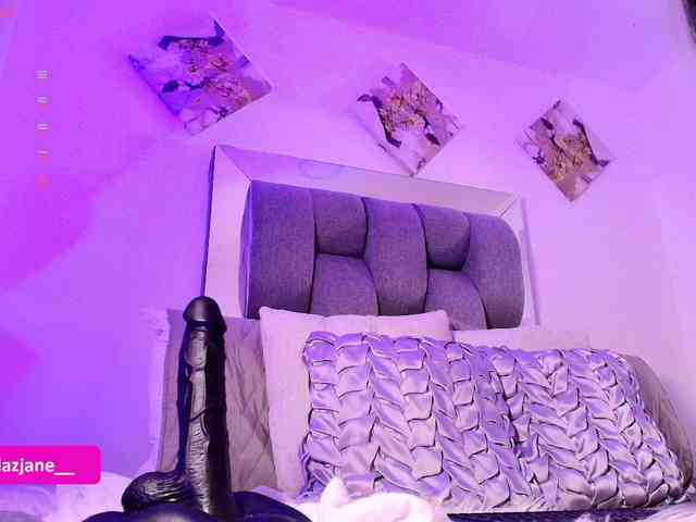 Janediaz Live Webcam on BongaCams