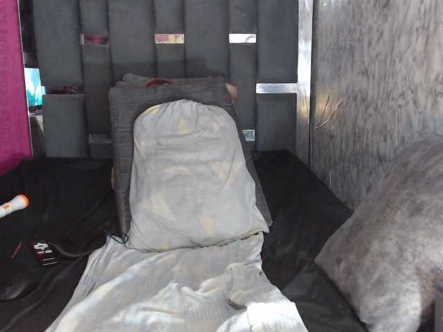 electrastunningx's BongaCams show and profile