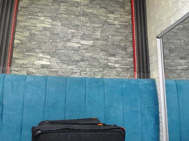 skinny-brenda preview