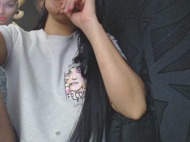 skinny-brenda's BongaCams show and profile