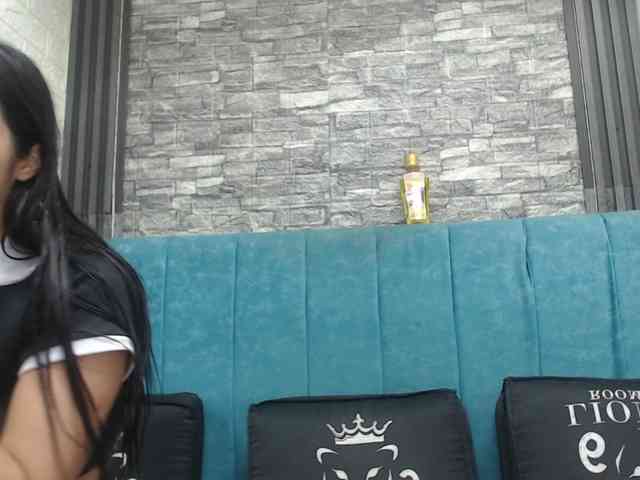 skinny-brenda webcam