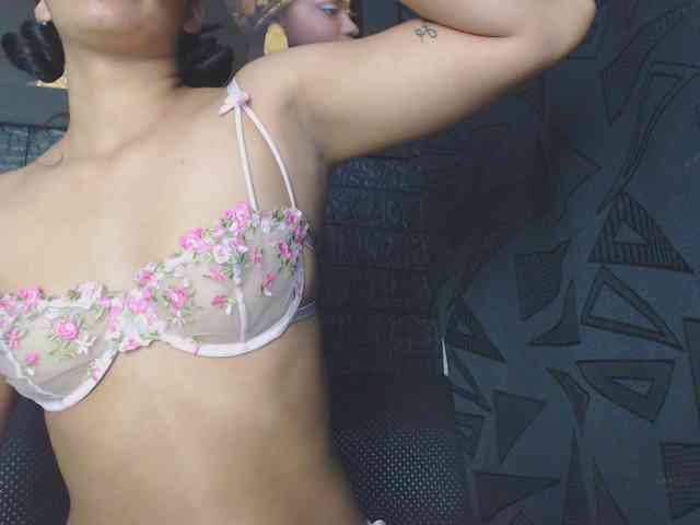 skinny-brenda webcam