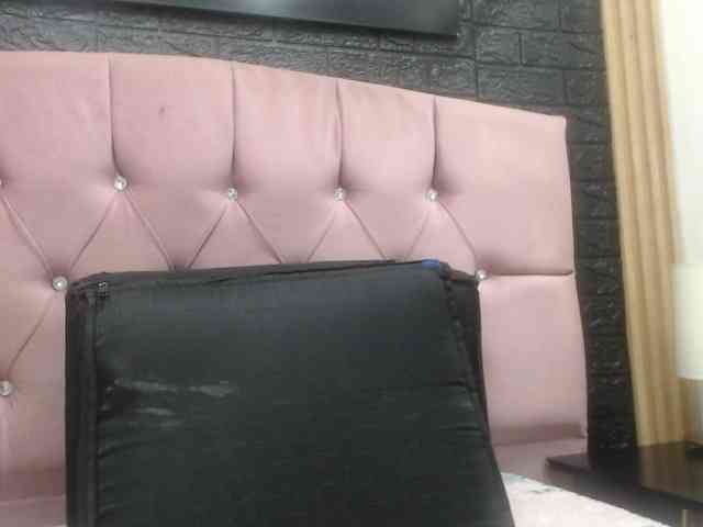 skinny-brenda webcam