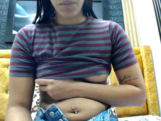 skinny-brenda webcam