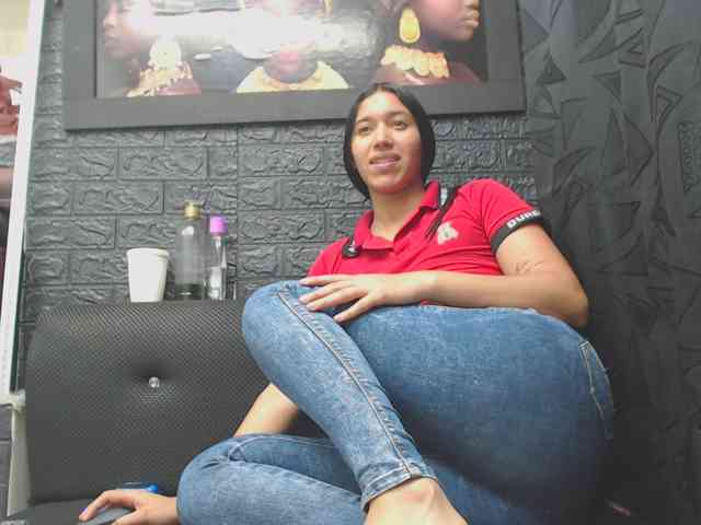 skinny-brenda webcam