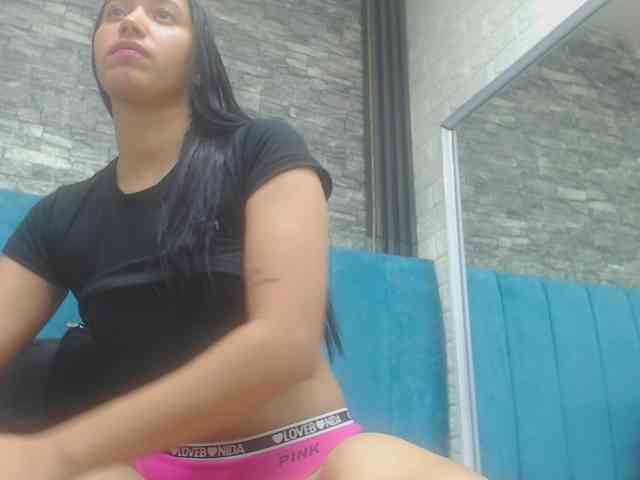 skinny-brenda webcam