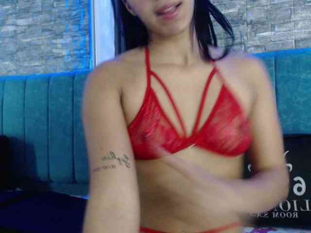 skinny-brenda webcam