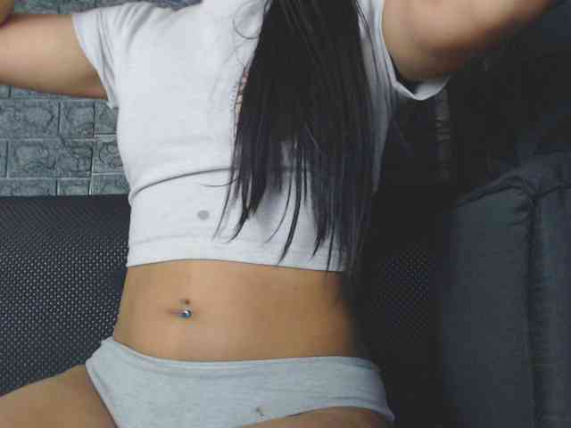 skinny-brenda webcam