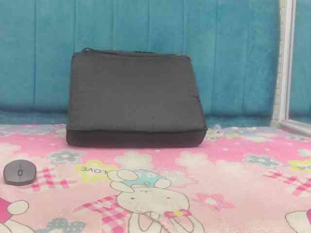 skinny-brenda webcam