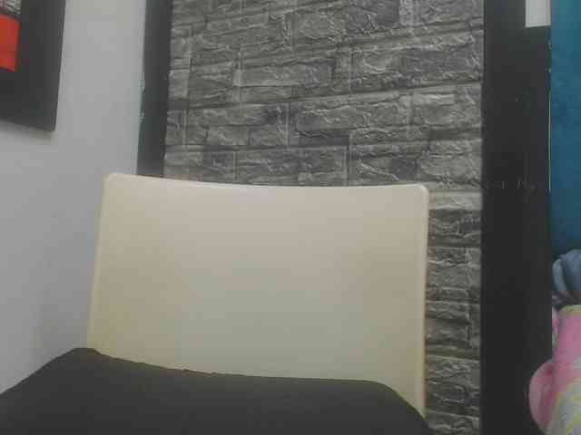 skinny-brenda webcam