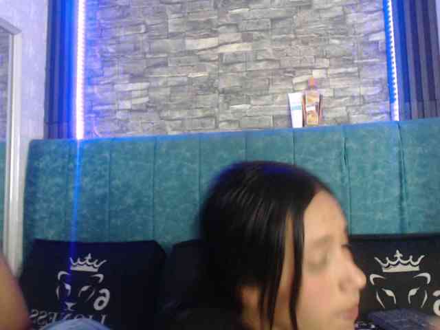 skinny-brenda webcam