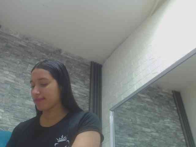 skinny-brenda webcam