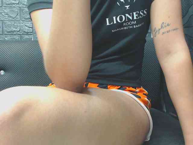 skinny-brenda webcam